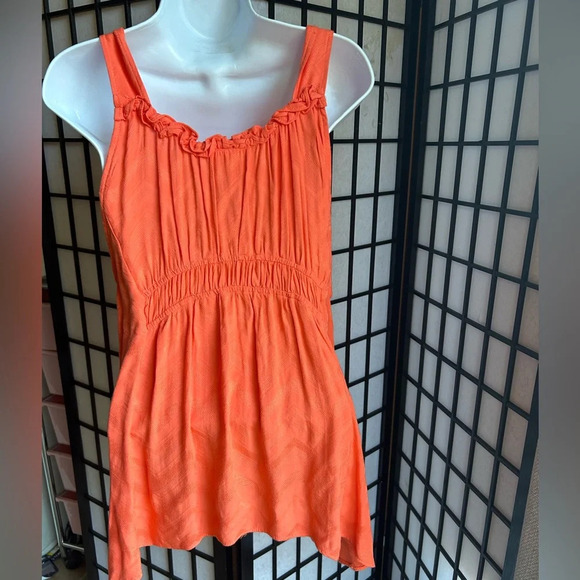 Anthropologie Maeve Bretta Gathered Tank Top
Brand: Maeve
Size:small : Coral - Picture 7 of 8